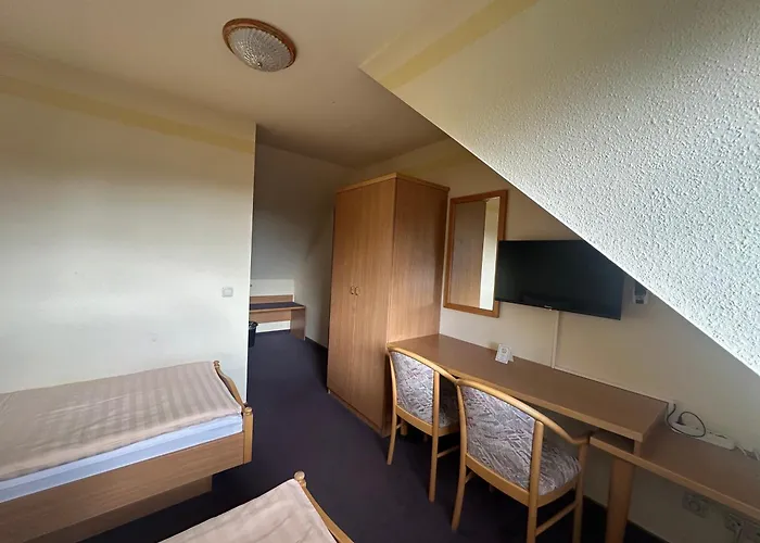 Und Monteurzimmer Mit Kueche Und Waschmaschine * Ollendorf (Sommerda)