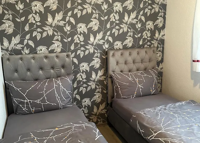 Und Monteurzimmer Mit Kueche Und Waschmaschine Szálloda Ollendorf (Sommerda)