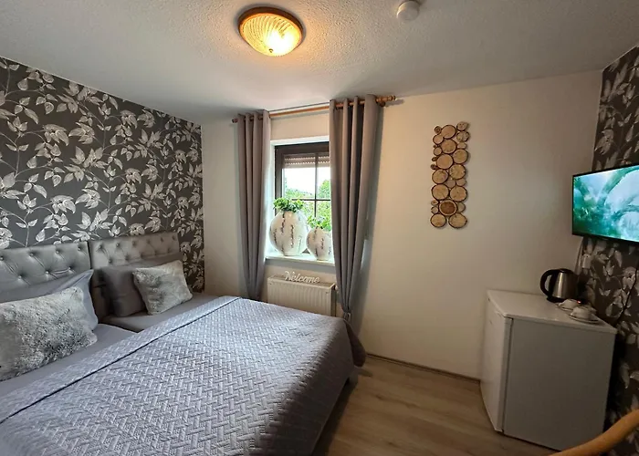 Und Monteurzimmer Mit Kueche Und Waschmaschine * Ollendorf (Sommerda)